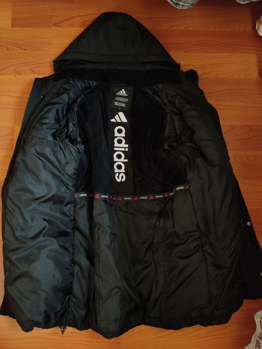 зимова куртка Adidas