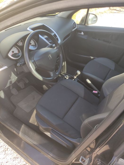 Peugeot 207 1.4i 16V Sport