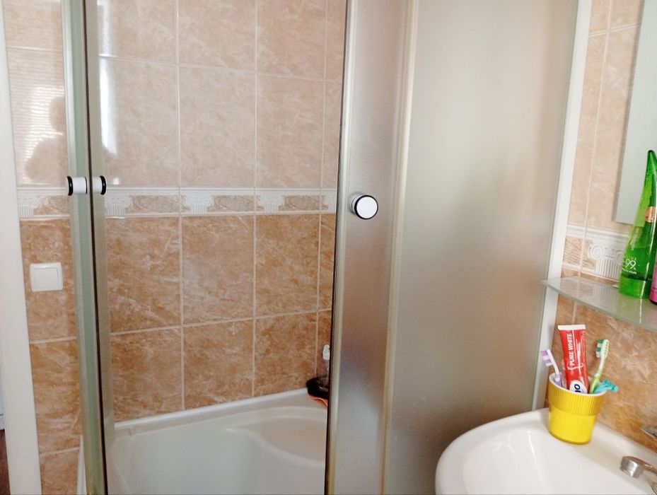 Продаю  будинок в інгульському районі .