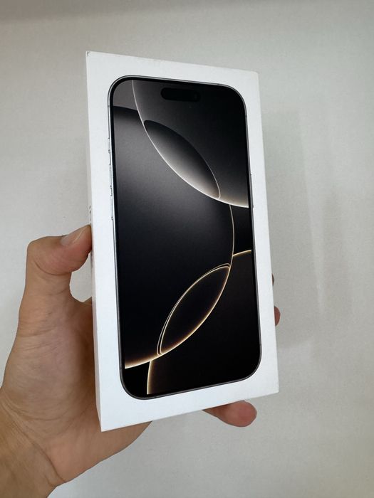 iPhone 16 Pro Max 256Gb -> Novo / Selado
