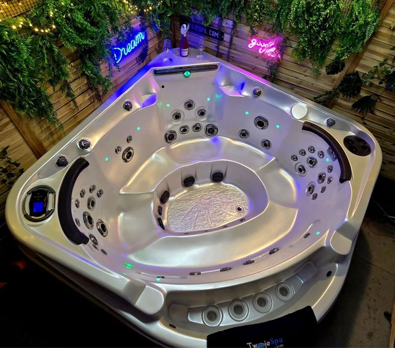 Jacuzzi balia mini basen najlepsze marki Balboa Sundance Hotspring