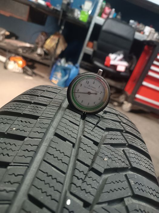 Komplet kół stalowych 5x115 Astra J opony zimowe 215/60R16