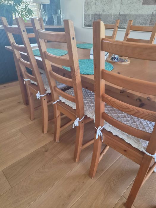 Sprzedam stół z 7 krzesłami IKEA