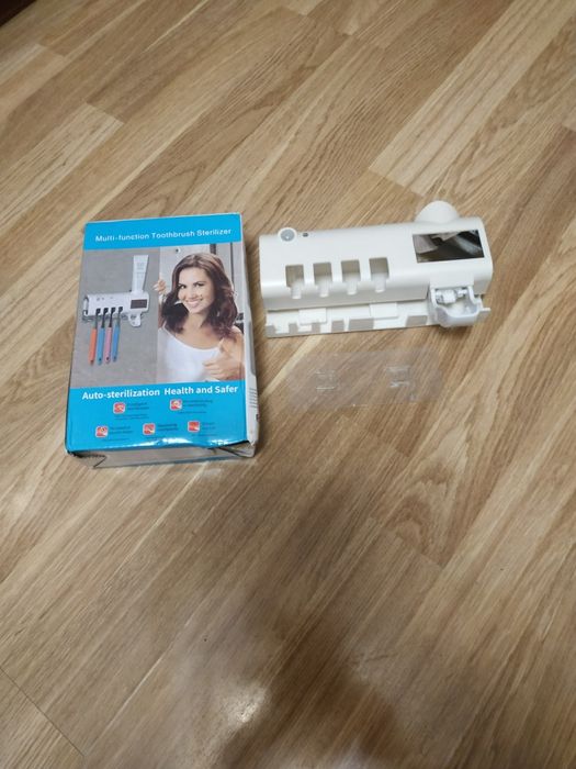 Стерилизатор зубных щеток с уф