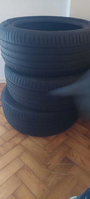 Vendo Pneus Continental e Pirelli Cinturato