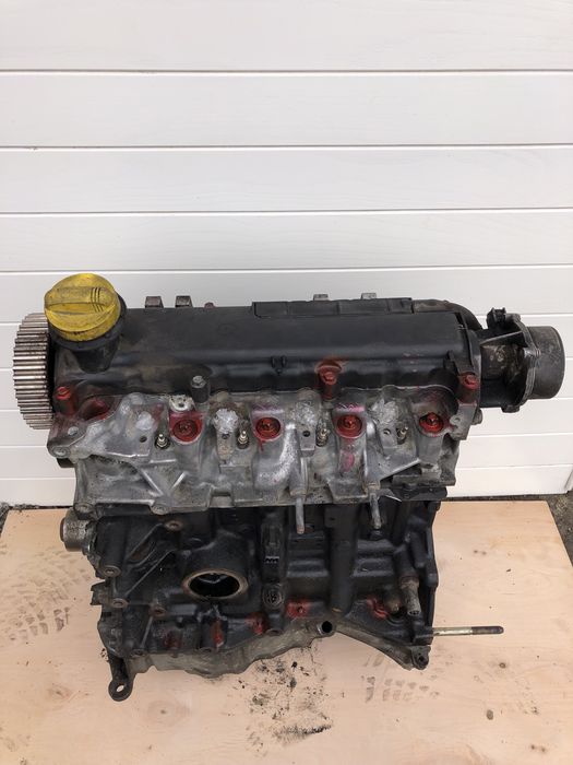 Двигун мотоp 1.5 K9K D 722 євро 3 Renault Clio scenic kangoo K9K 702