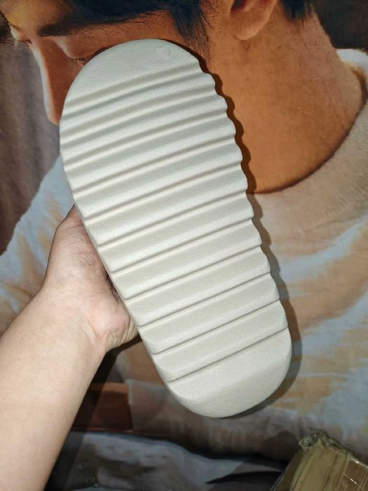 adidas Yeezy Slide Bone R.39