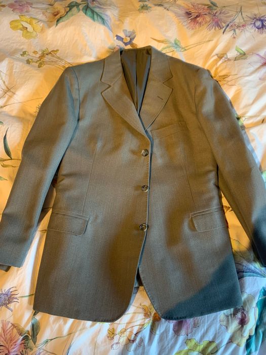 Fato clássico de alfaiataria