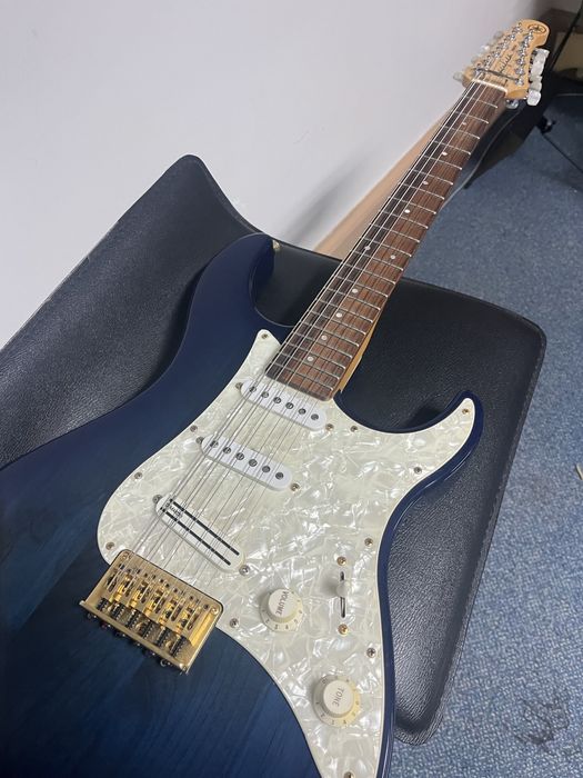 Gitara elektryczna Yamaha 303/ 12