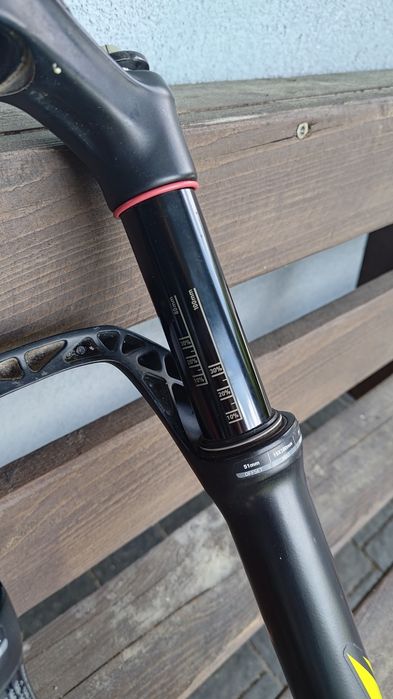 Rock Shox Reba 29 100mm fi15x100 tlumik SID z gate.
