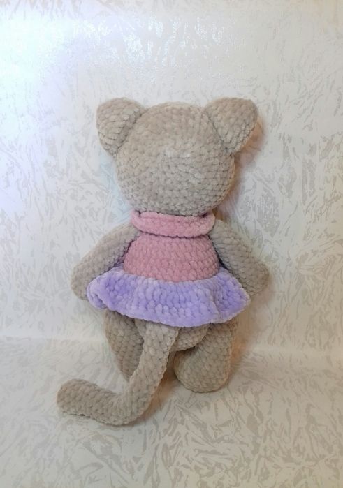 Кішка. Ручна робота.