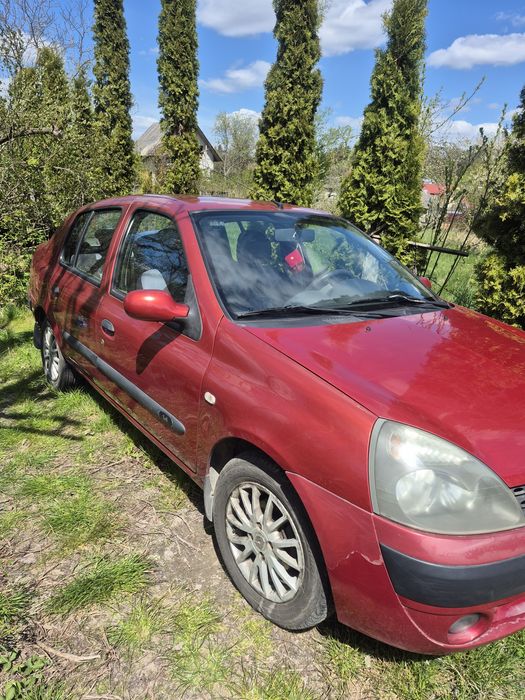 Машина.Renault Clio Symbol 2006