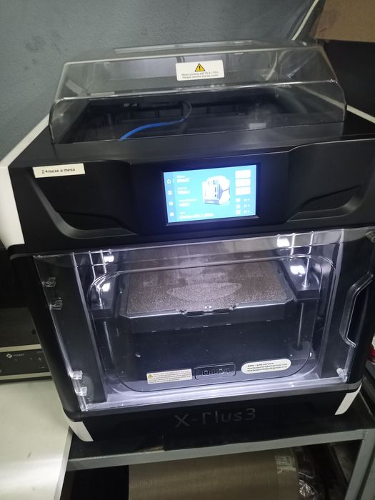 Qidi X Plus 3! Impressora 3D com pouco uso.