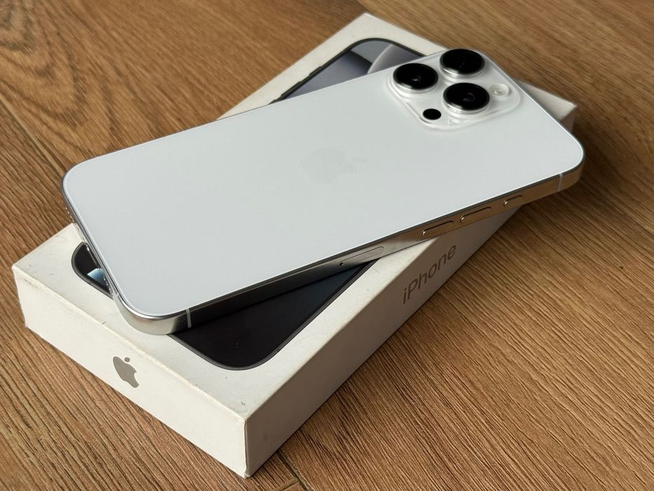 iPhone 16 Pro Max White Titanium 256GB Super Stan! Bateria 90%| Cały Zestaw!