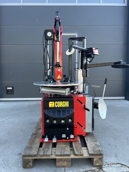 Montażownica do opon Corghi A 2020 RC-TI 2 Speed + ramię pomocnicze SP 2000
