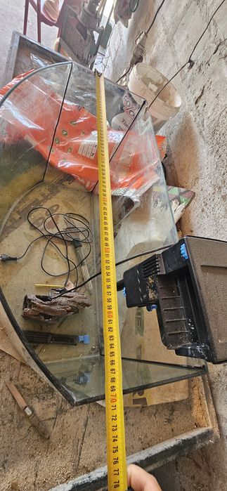 Aquario cerca 90L