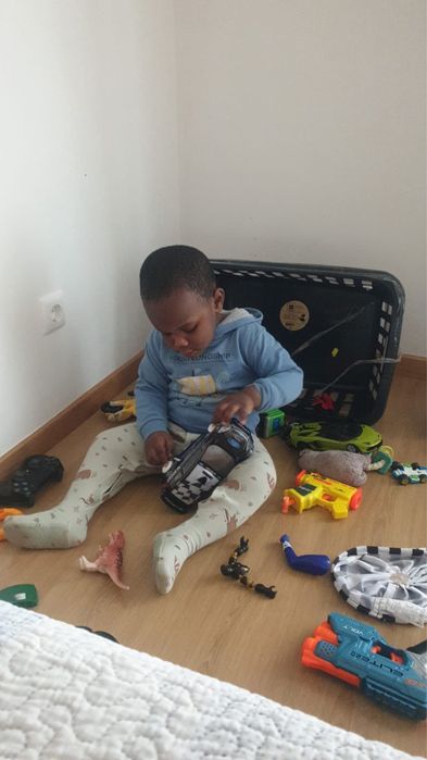 Ama / babysitter