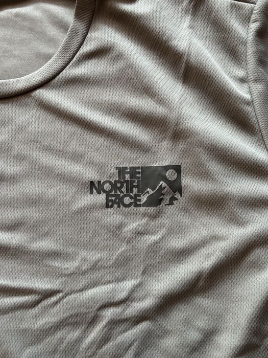 Фудболка The norfh face
