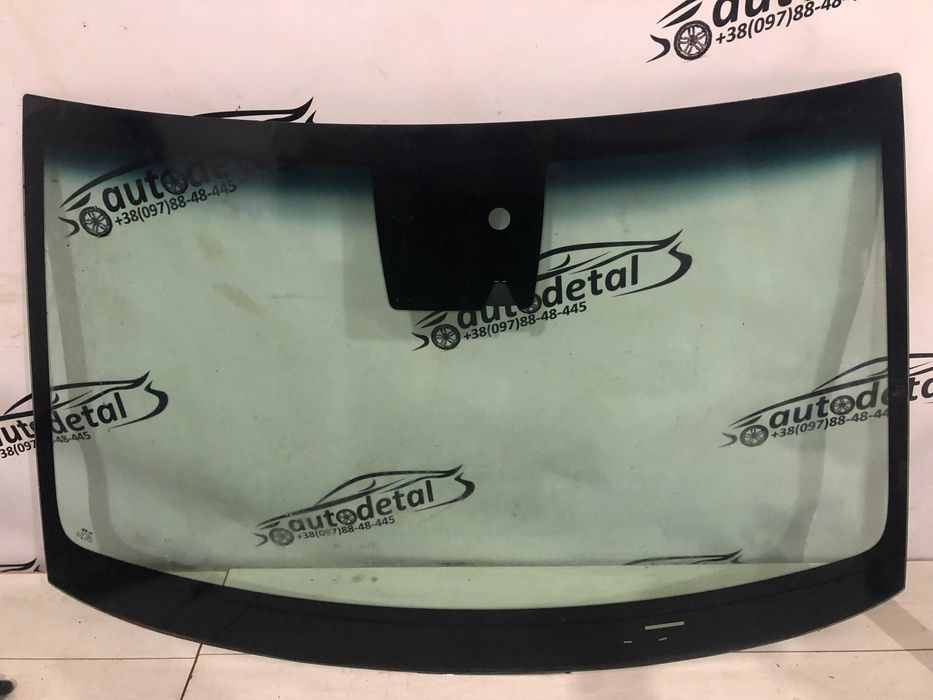 Лобове скло Hyundai KOna вітрове скло кона