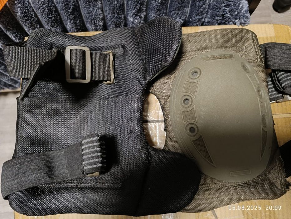 Наколінники тактичні