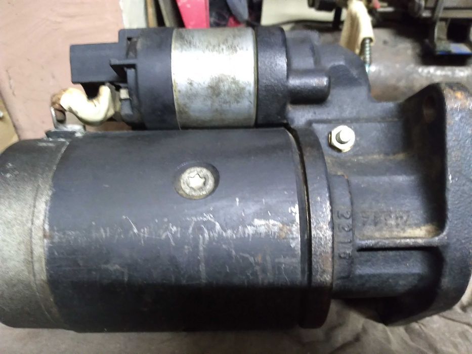 Стартер Bosch New Holland 0001369023