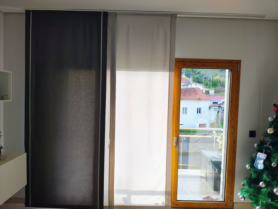 Cortinado com calha.