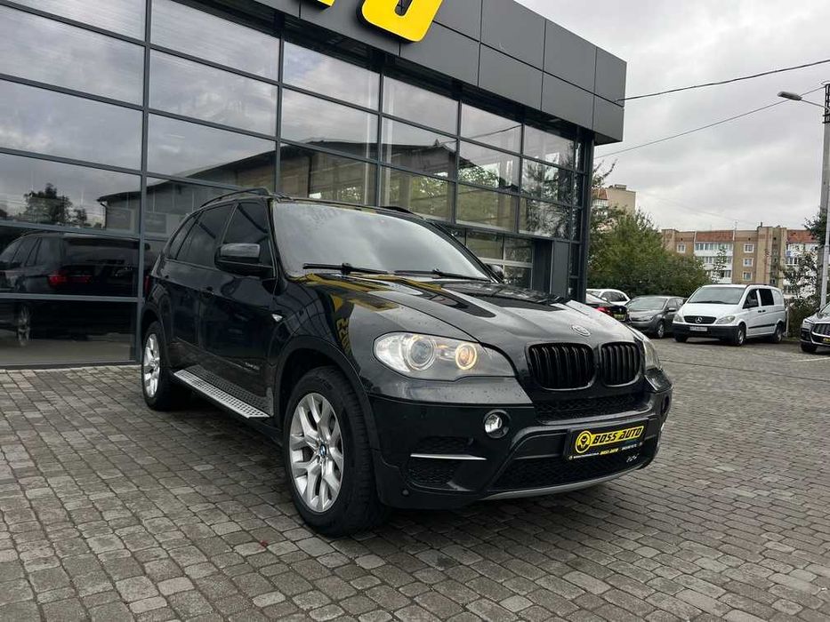 BMW X5       2010