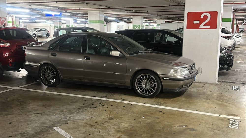 Volvo s40 t4 Sport luxe 200cv nacional — photo 3