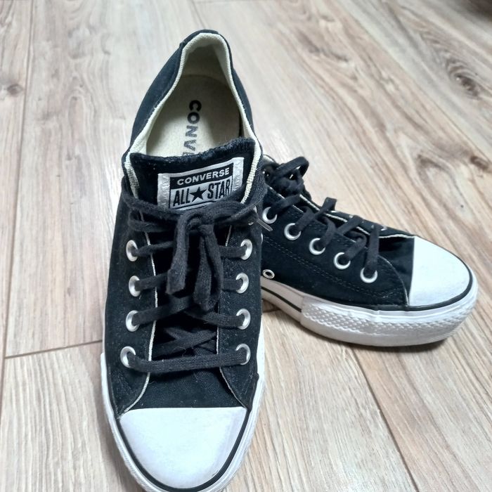 firmowe czarne damskie trampki-CONVERSE-rozmiar-39-wkładka-24,5cm-UK-6