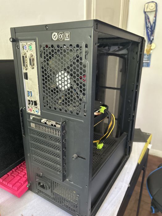 PC GAMER I510400F GTX 1650 16 DE RAM DDR4