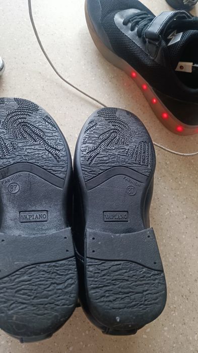 Детские кожаные туфли