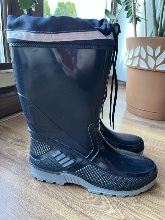 Kalosze wyższe  38 nowe