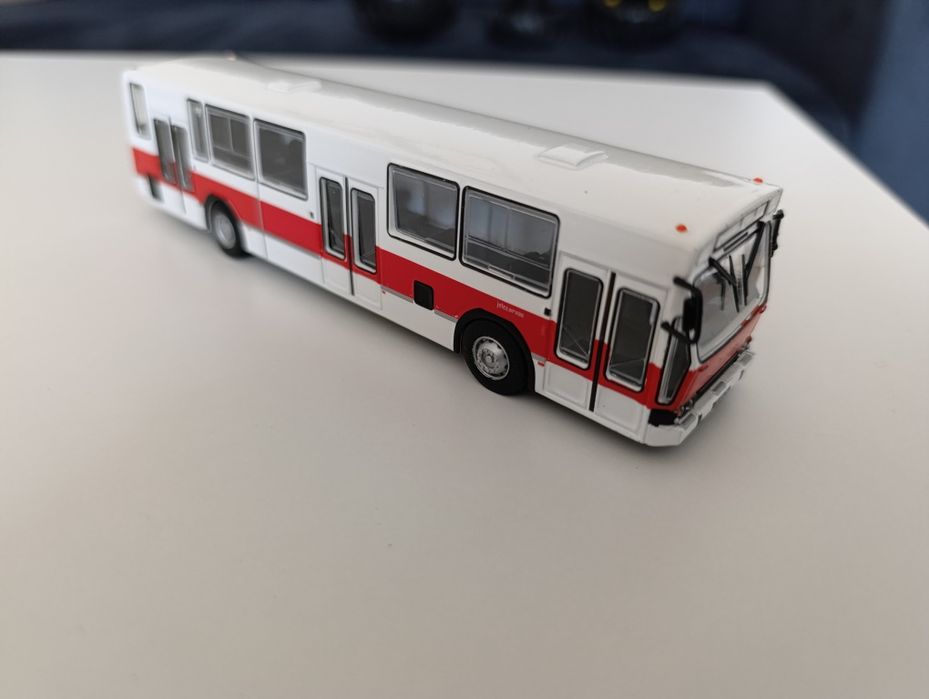 model autobusu z serii Kultowe Autobusy PRL-u. Model Jelcz PR110U . Re