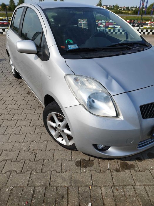 Sprzedam Toyota Yaris automat