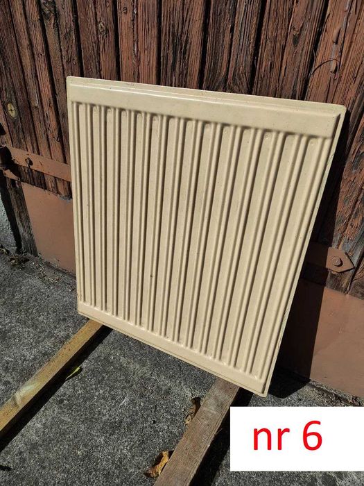 Grzejniki używane jedno lub dwupanelowe