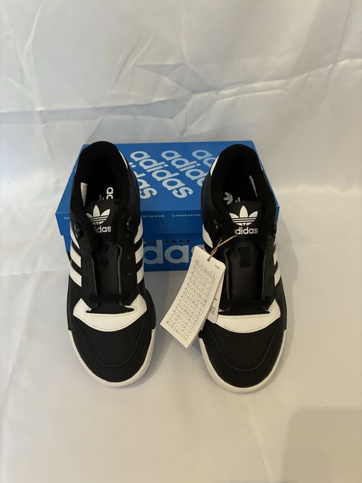Buty adidas livarly low rozmair 37,5