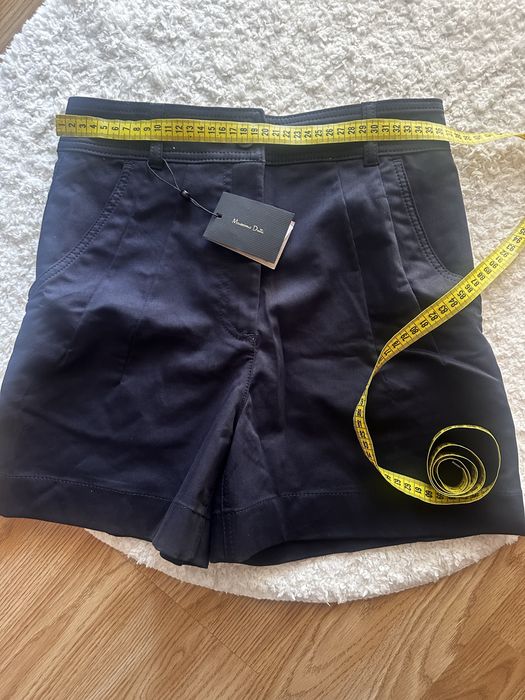 Шорти, бермуди Massimo Dutti розмір 36
