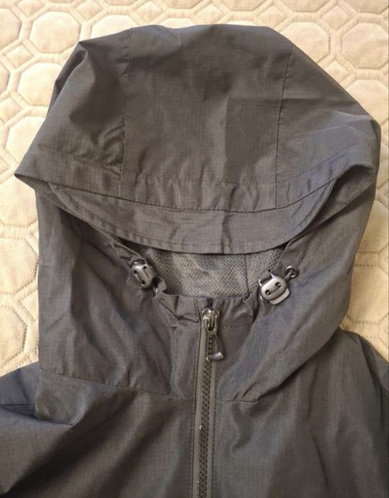 Куртка-вітровка дитяча zara