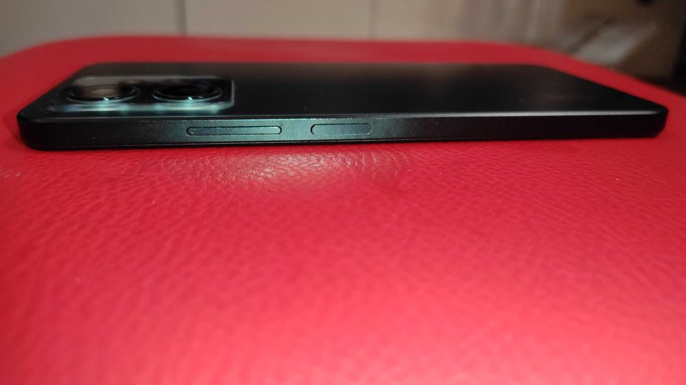 telefon smartfon Xiaomi Redmi Note 12 64GB + ładowarka