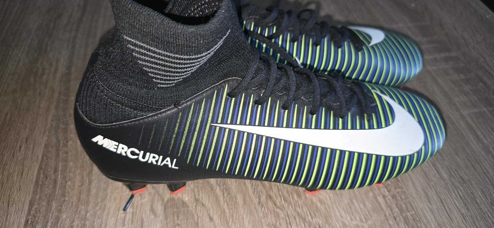 Nike Mercurial Superfly V FG praktycznie nowe buty piłkarskie korki