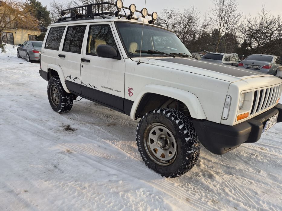 Jeep cheroke xj Polift 4.0 benzyna automat bardzo zdrowy