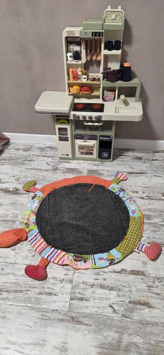 Дитяча кухня., іграшкова кухня