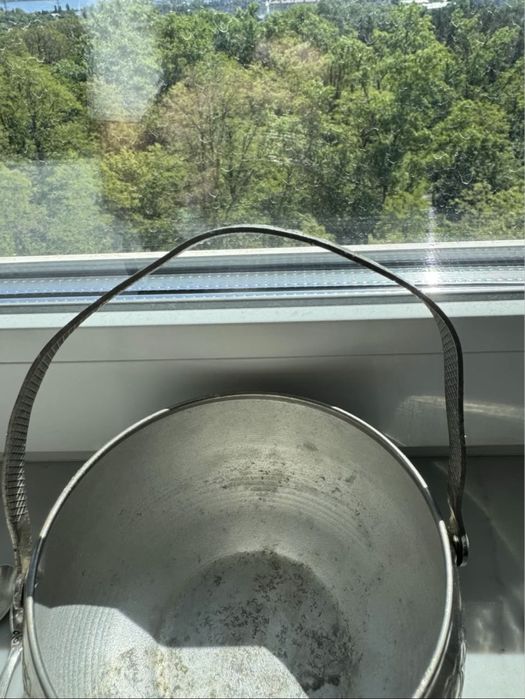 Продам Мельхиоровые ложки и миску