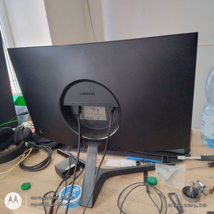 Монітор Samsung  C 24 вживаний