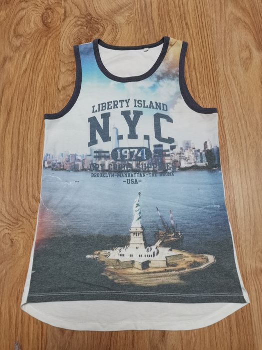 Podkoszulek chłopięcy na 11 lat/146