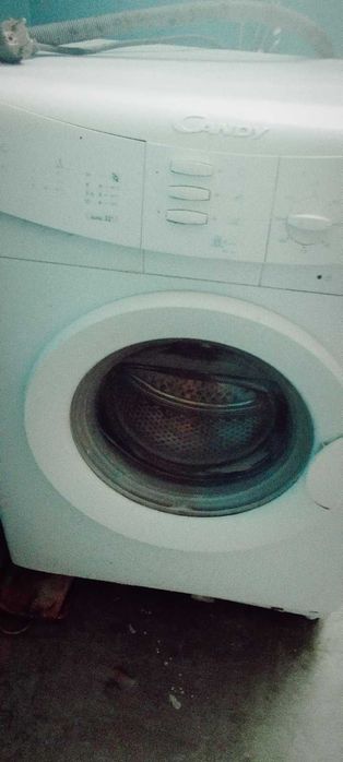 Продам пральну машину CANDY б/у в робочому стані