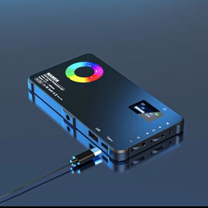 Накамерне відеосвітло MAMEN SL-C02 RGB з powerbank