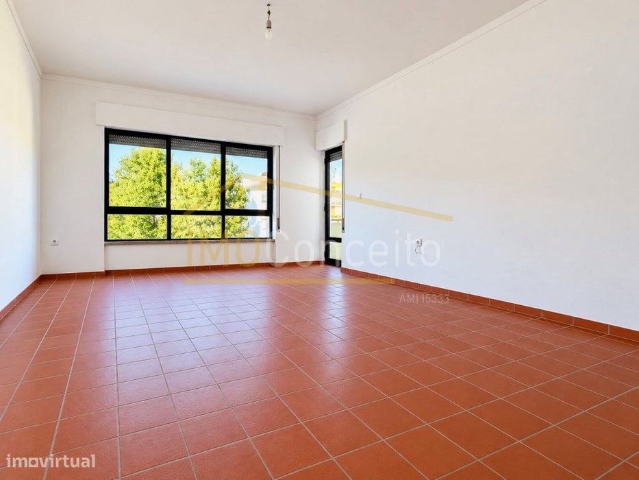 Apartamento T3 remodelado em Torres Novas