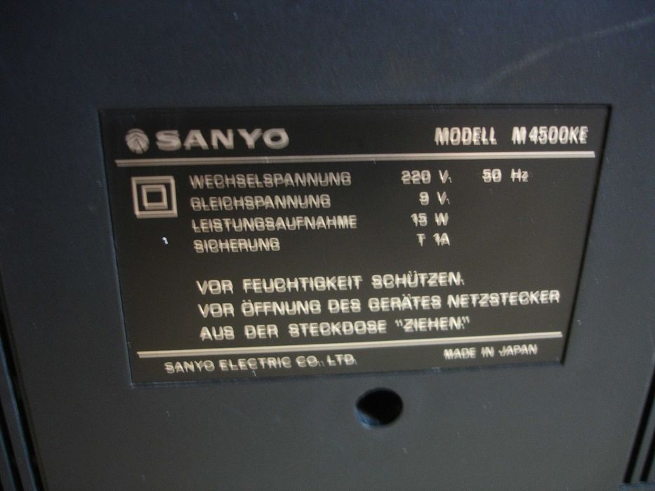 Radiomagnetofon SANYO M-4500KE