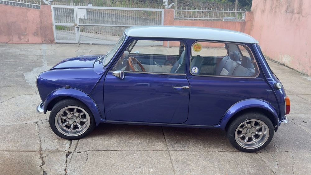 Austin Mini  azul